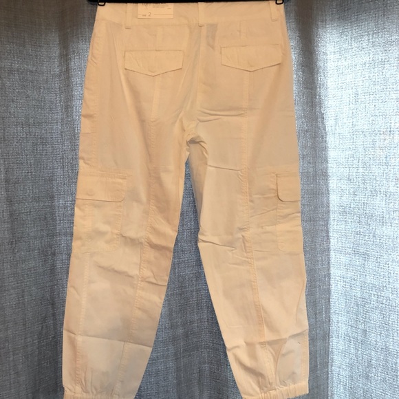 Ann Taylor Loft Relaxed Fit Cargo Pant - Picture 2 of 6
